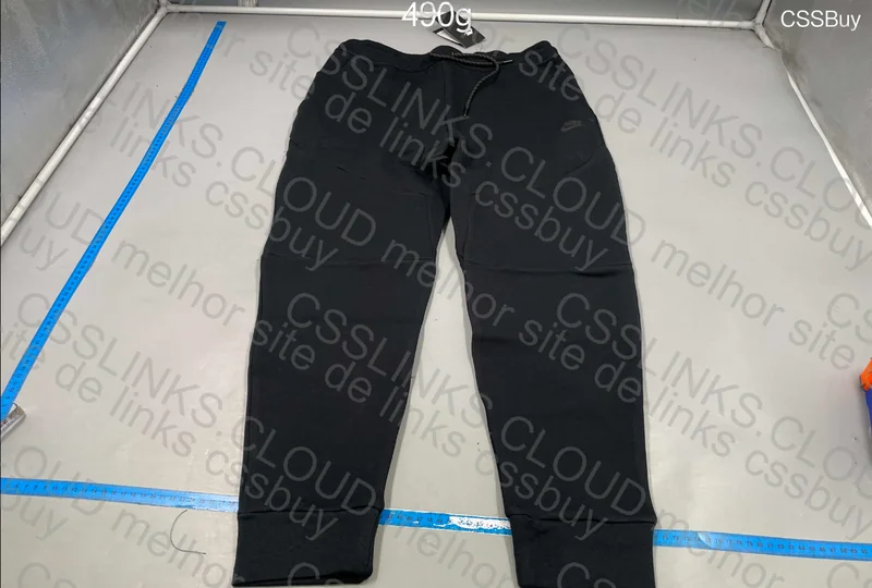 Nike Tech Fleece Pants 2