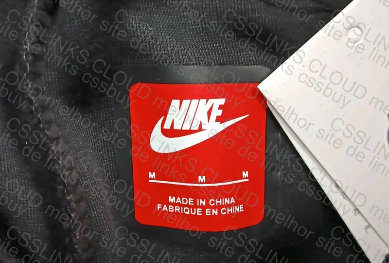 Calça Nike Tech Fleece