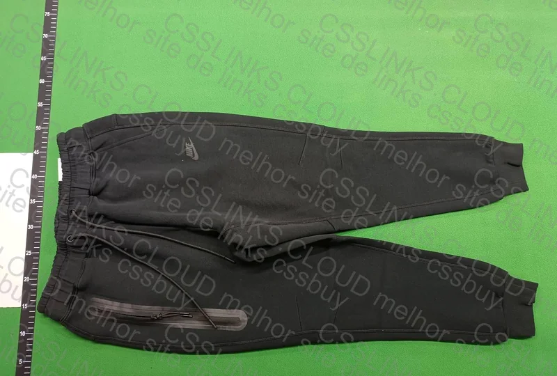 Calça Nike Tech Fleece 2