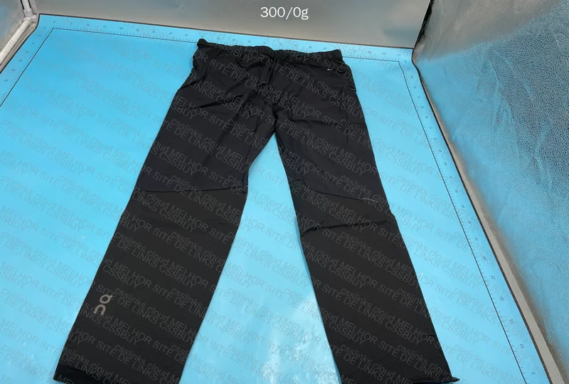 ON Trek Pants 2