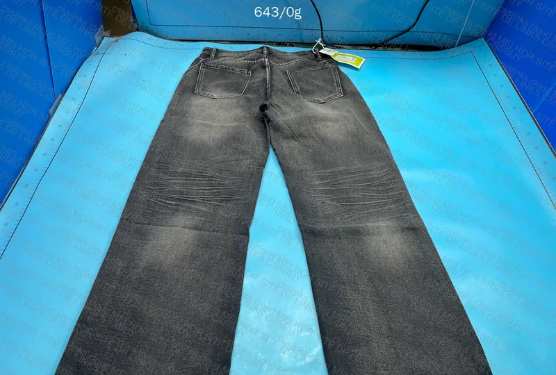 Standard Black Pants 2