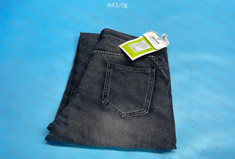 Standard Black Pants 3