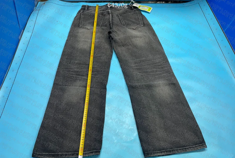 Standard Black Pants 4