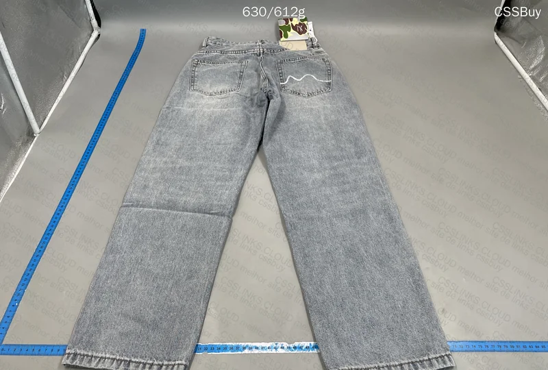 Straight Pants 2