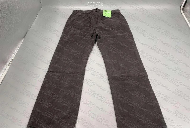 Straight Pants 3