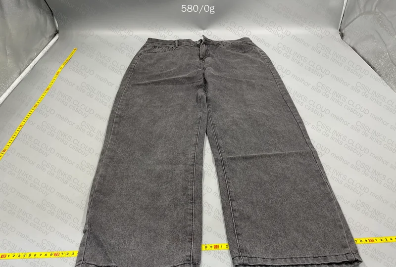 Straight Pants 3
