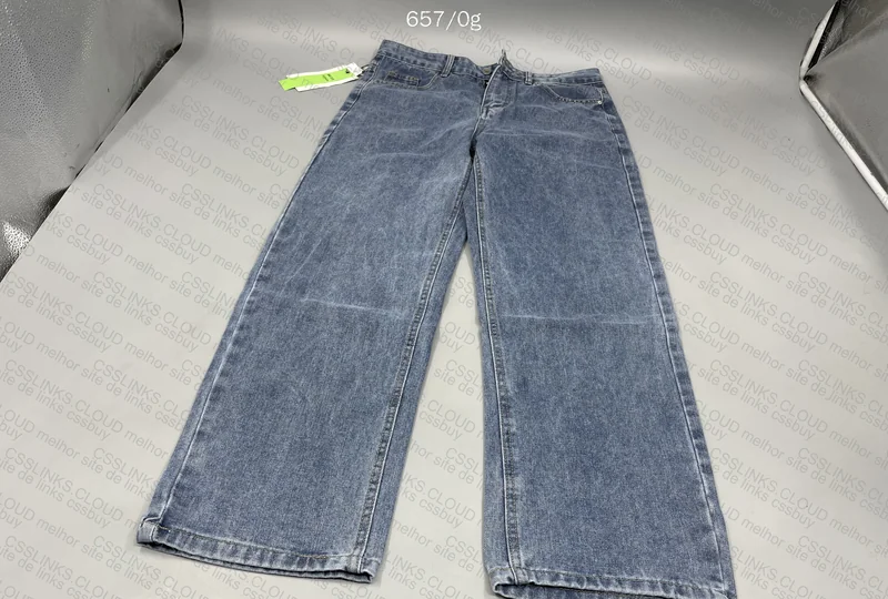 Straight Pants 2