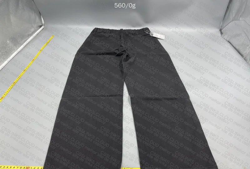 Straight Pants 3