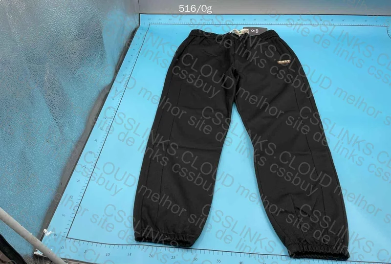 Pants (No Brand)