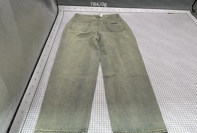Supreme Pants 4