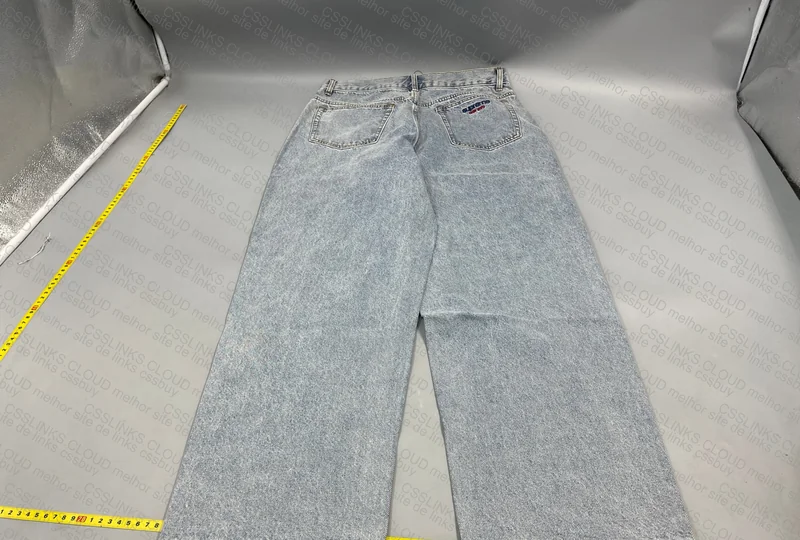 Supreme Baggy Pants 4