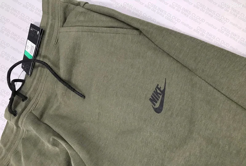 Tech Fleece Pants 4