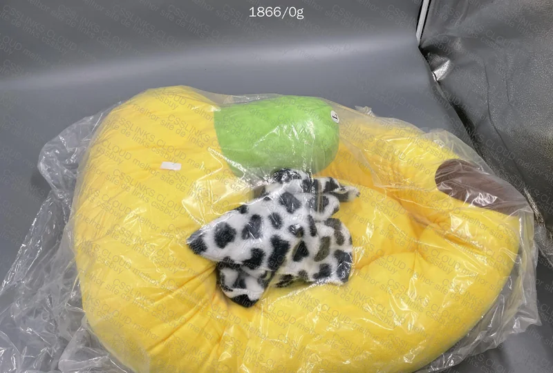 Banana Pet Bed - HappyHappy 3