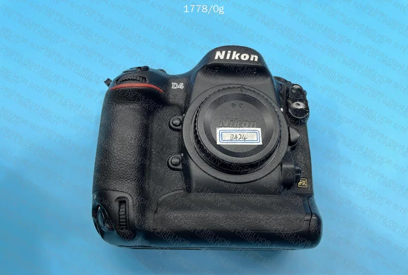 Nikon D4 Camera