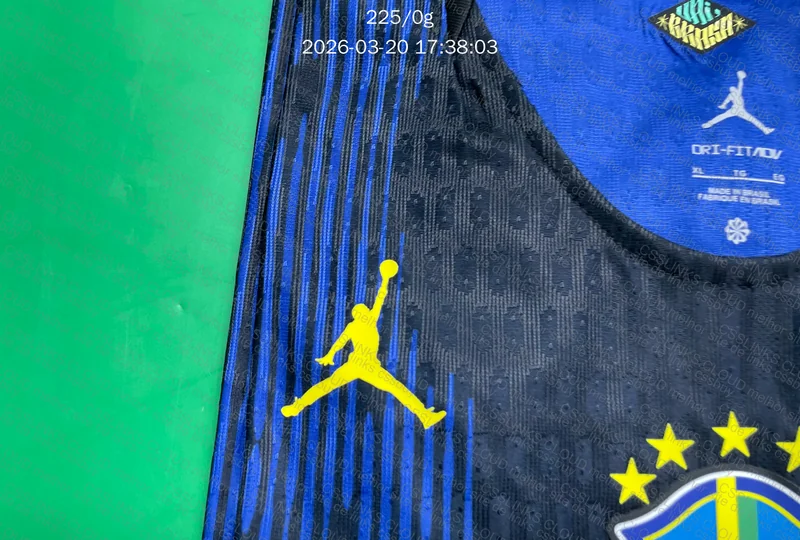 Camisa 2 do Brasil versão jogador