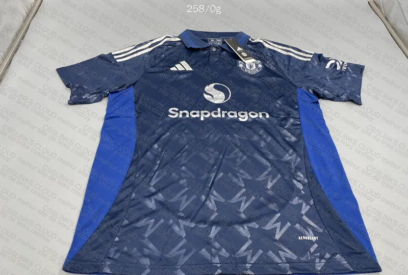 Manchester United 24/25 Away Jersey 7