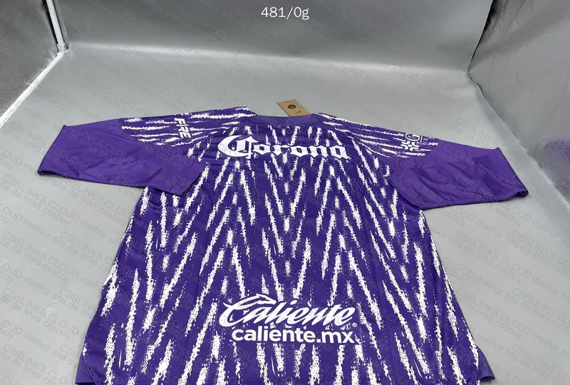 Random Shirt 8
