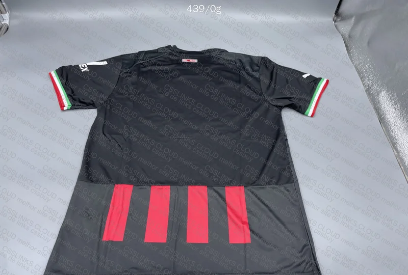 Random Shirt 5