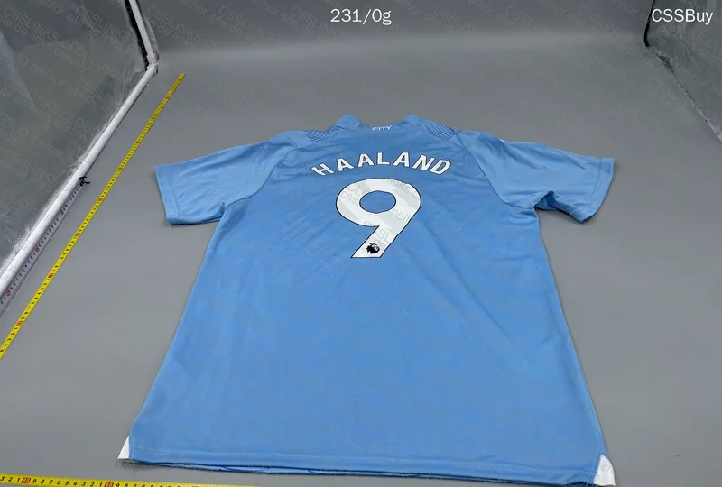Random Manchester City 23/24 Soccer Jersey 3