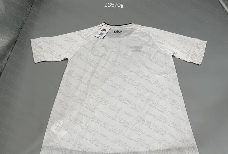 Random Santos Jersey with Measurements 4