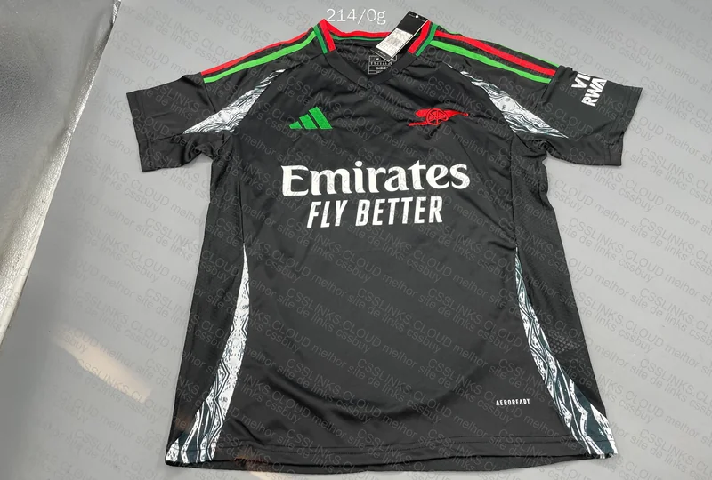 Arsenal 24/25 Shirt 3
