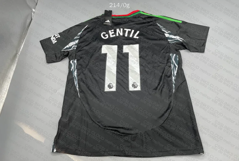 Arsenal 24/25 Shirt 3 6