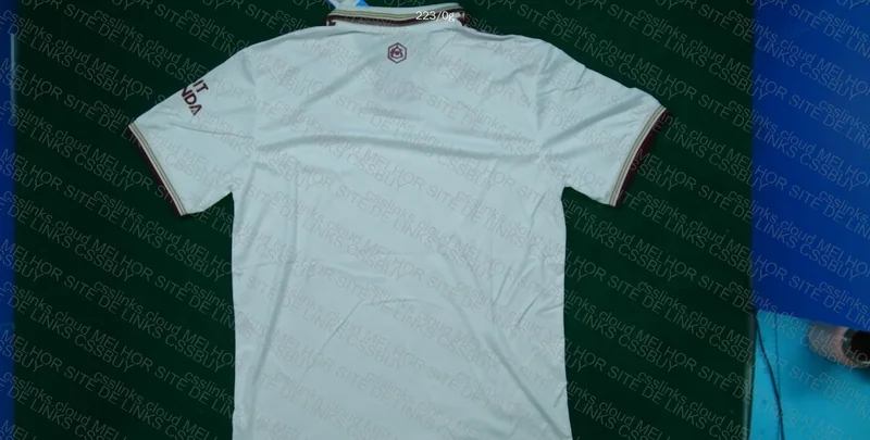 Arsenal Shirt (with measurements) 2