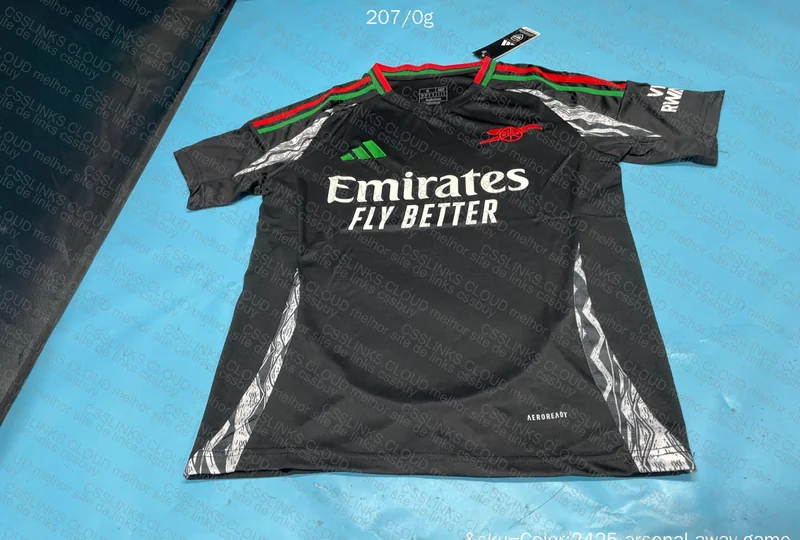 Arsenal Shirt, Is It Good? 3