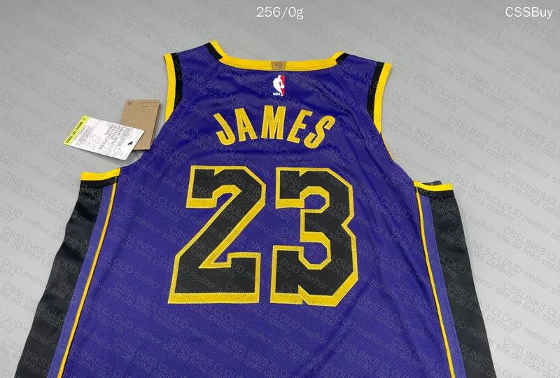 Authentic NBA The King👑 Shirt