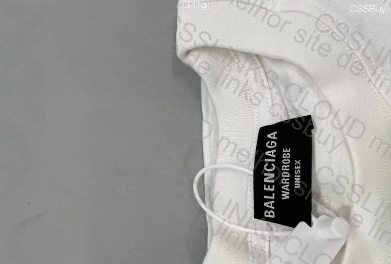 Balenciaga Shirt (Christmas Promotion) 5