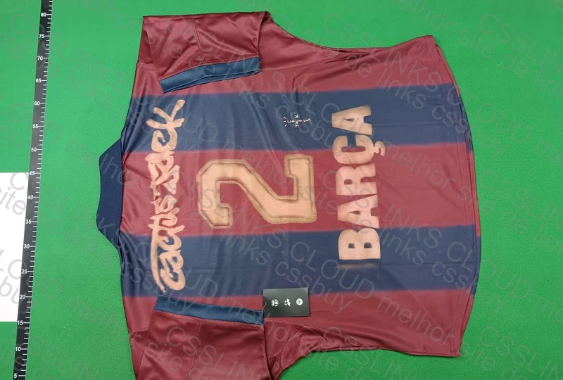 Barça x Travis Shirt 2