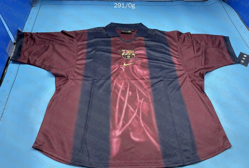 Barça x Travis Shirt with Measurements 2
