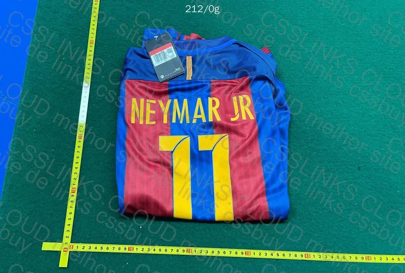 Barcelona Shirt 16/17 Neymar 2