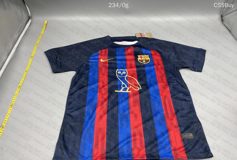 Barcelona Jersey 22-23