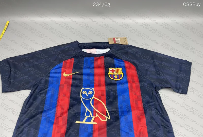Barcelona Jersey 22-23 3