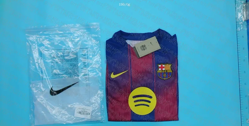 Barcelona Jersey 25/26 3