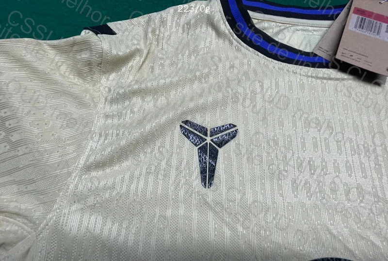 Barcelona Jersey 25/26 5