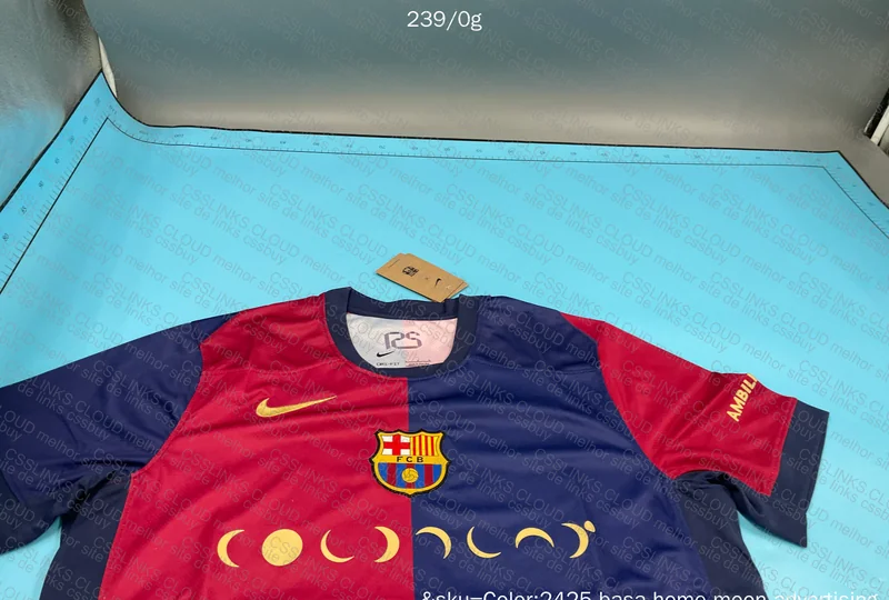 Barcelona Jersey Coldplay 3