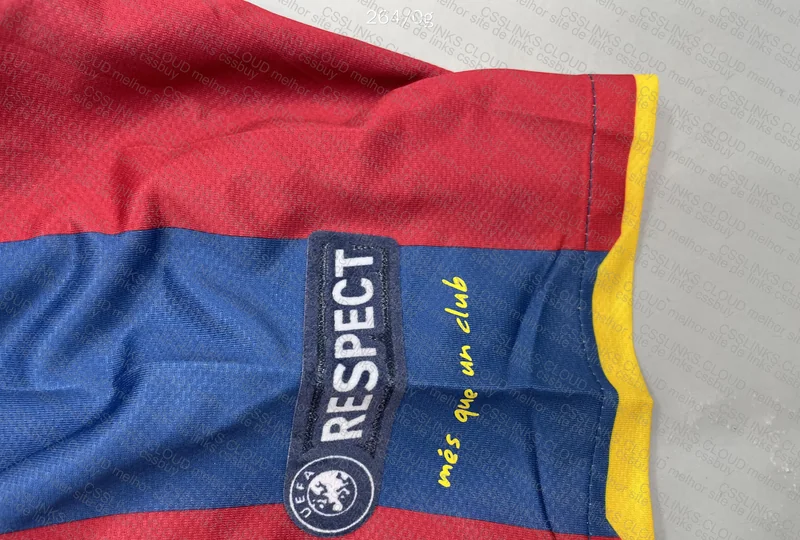 Barcelona Messi 2010-11 Jersey with Badges 6