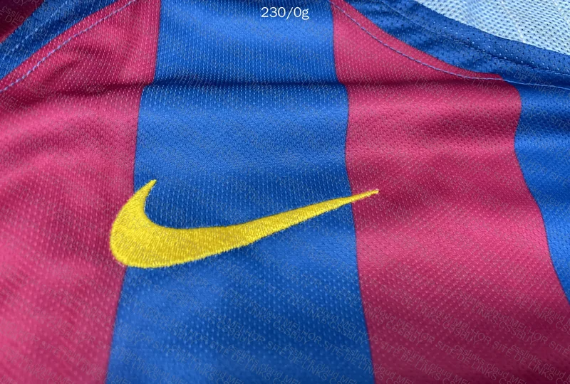 Barcelona Retro 2005 Jersey 3