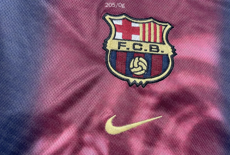 Barcelona Retro with Travis Jersey 4
