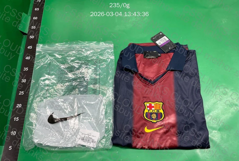 CAMISA BARCELONA TRAVIS SCOTT 3