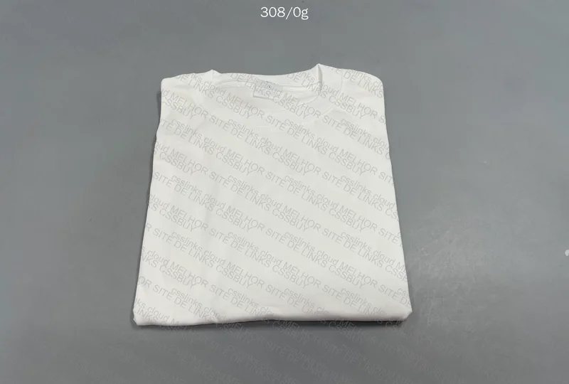 Basic Artiemaster Shirt