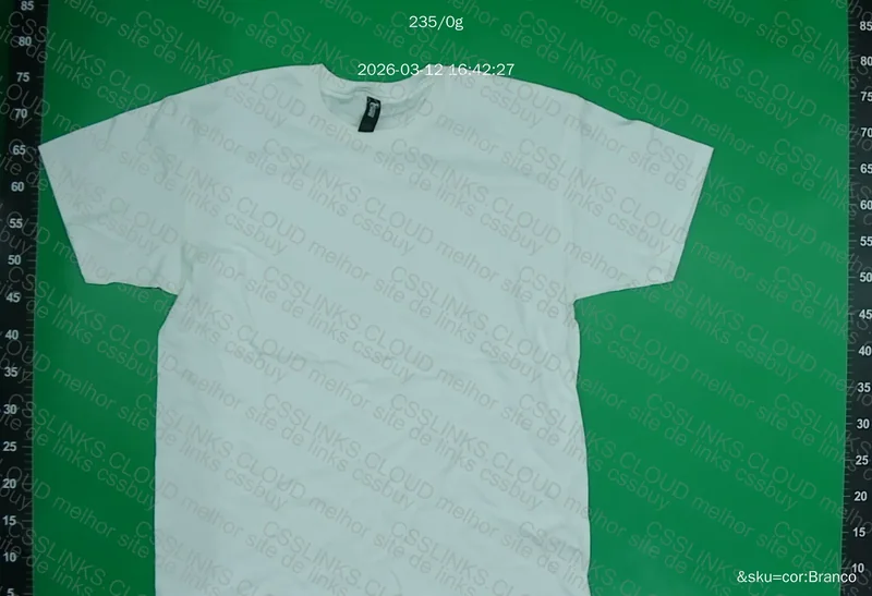 Camisa basica preta e branca 9