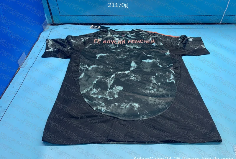 Bayern Shirt 2