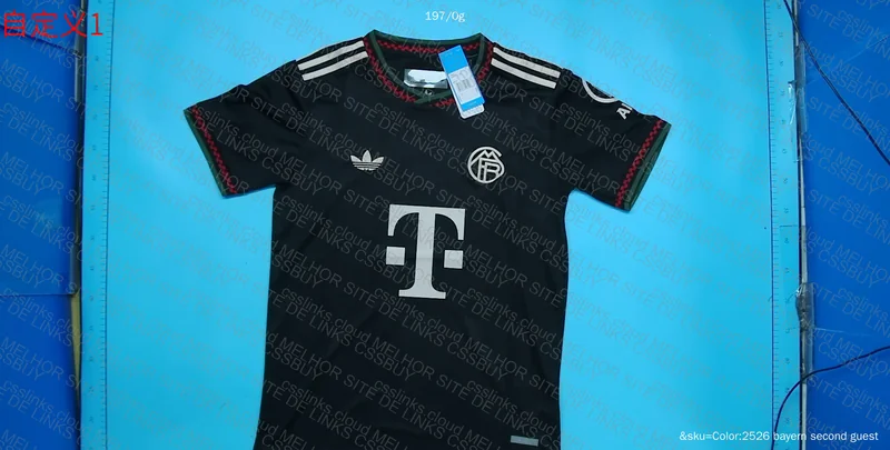 Bayern Shirt 3