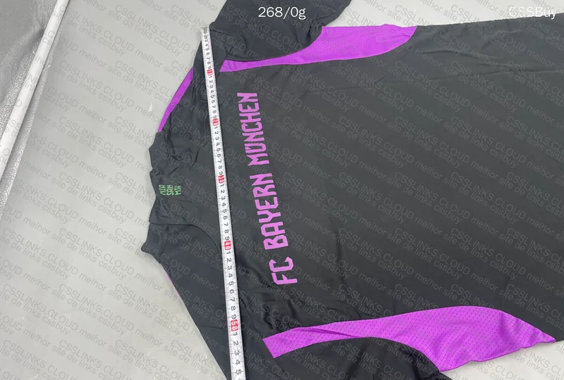 Bayern Munich II (Away) 23/24 Shirt 6