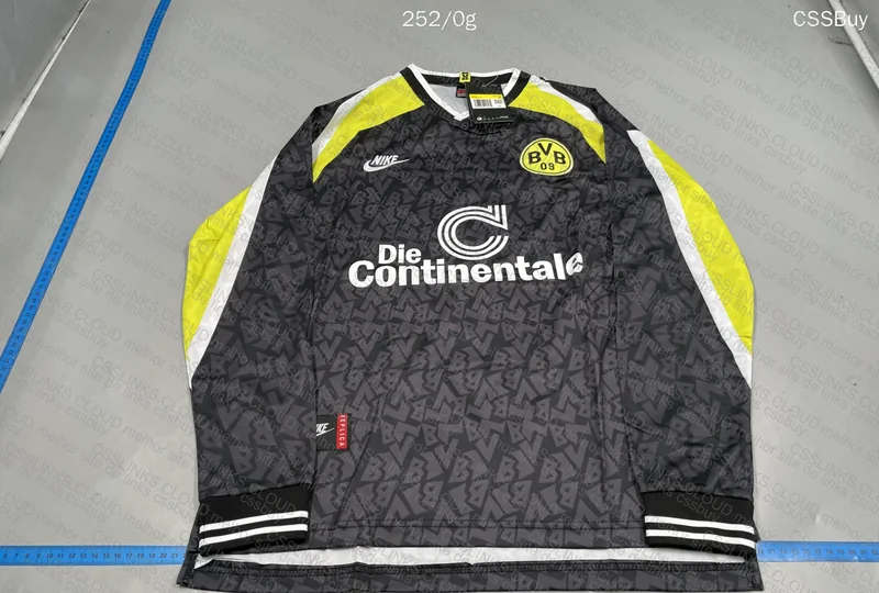 Borussia Dortmund Retro Shirt