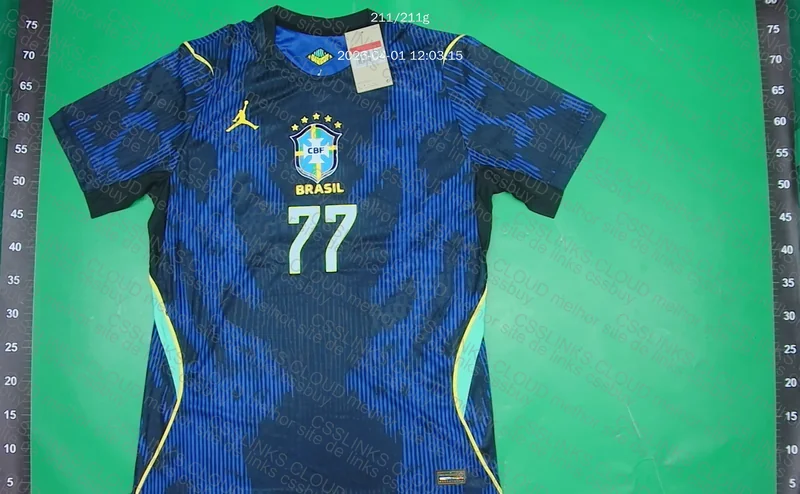 Camisa Brasil 2026 preta-vendida