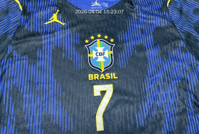 Camisa Brasil Azul - Versão Jogador 5